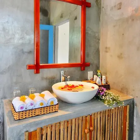 Local Beach Homestay Hoi An Exterior photo