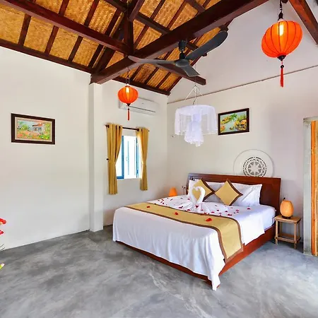 Local Beach Homestay Hoi An Exterior photo